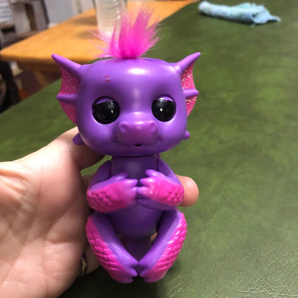 2017 Interactive Fingerling Baby Dragon, Purple w/Pink Glitter, eyes move & Coos
